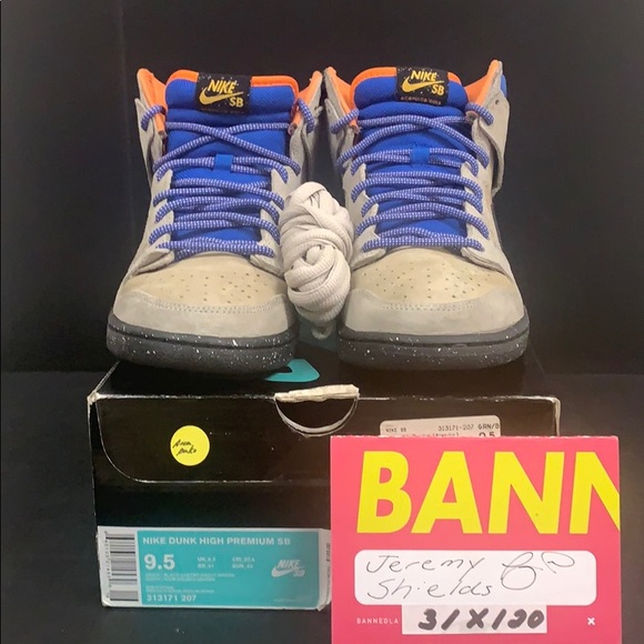 SB Dunk High ‘Alcapulco Gold’ - Picture 2 of 8